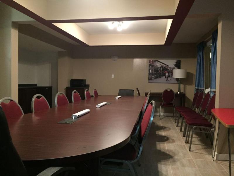 Super 8 By Wyndham Red Deer City Centre Extérieur photo