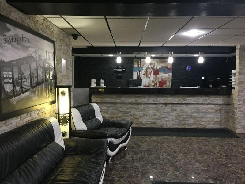 Super 8 By Wyndham Red Deer City Centre Extérieur photo