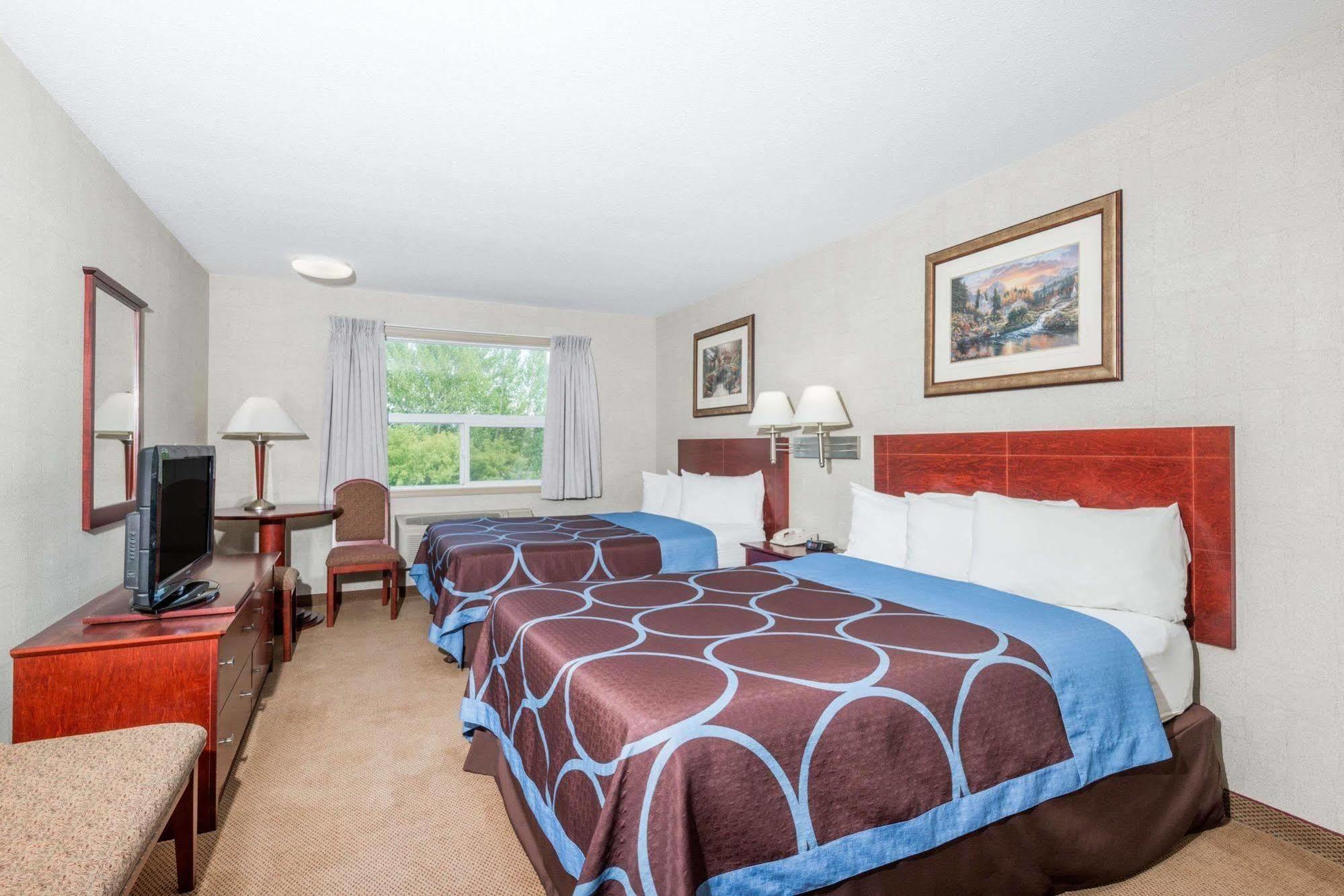 Super 8 By Wyndham Red Deer City Centre Extérieur photo